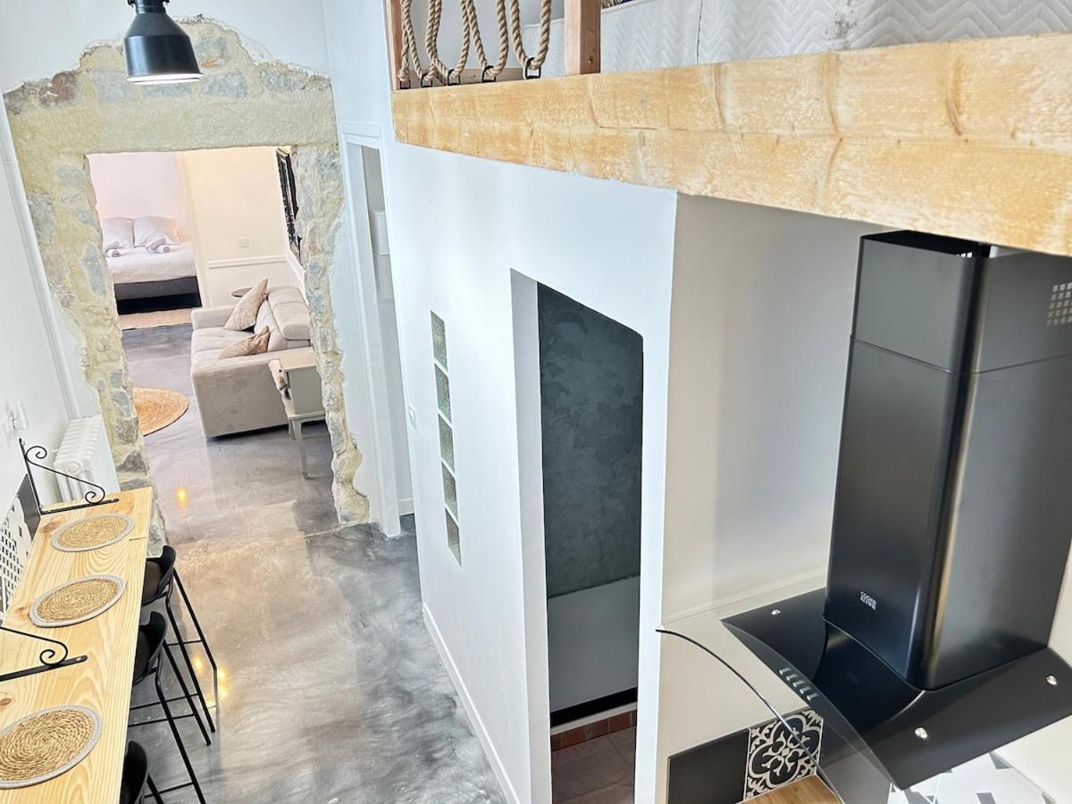 Elegant*epoxy*design&decor Apartment
