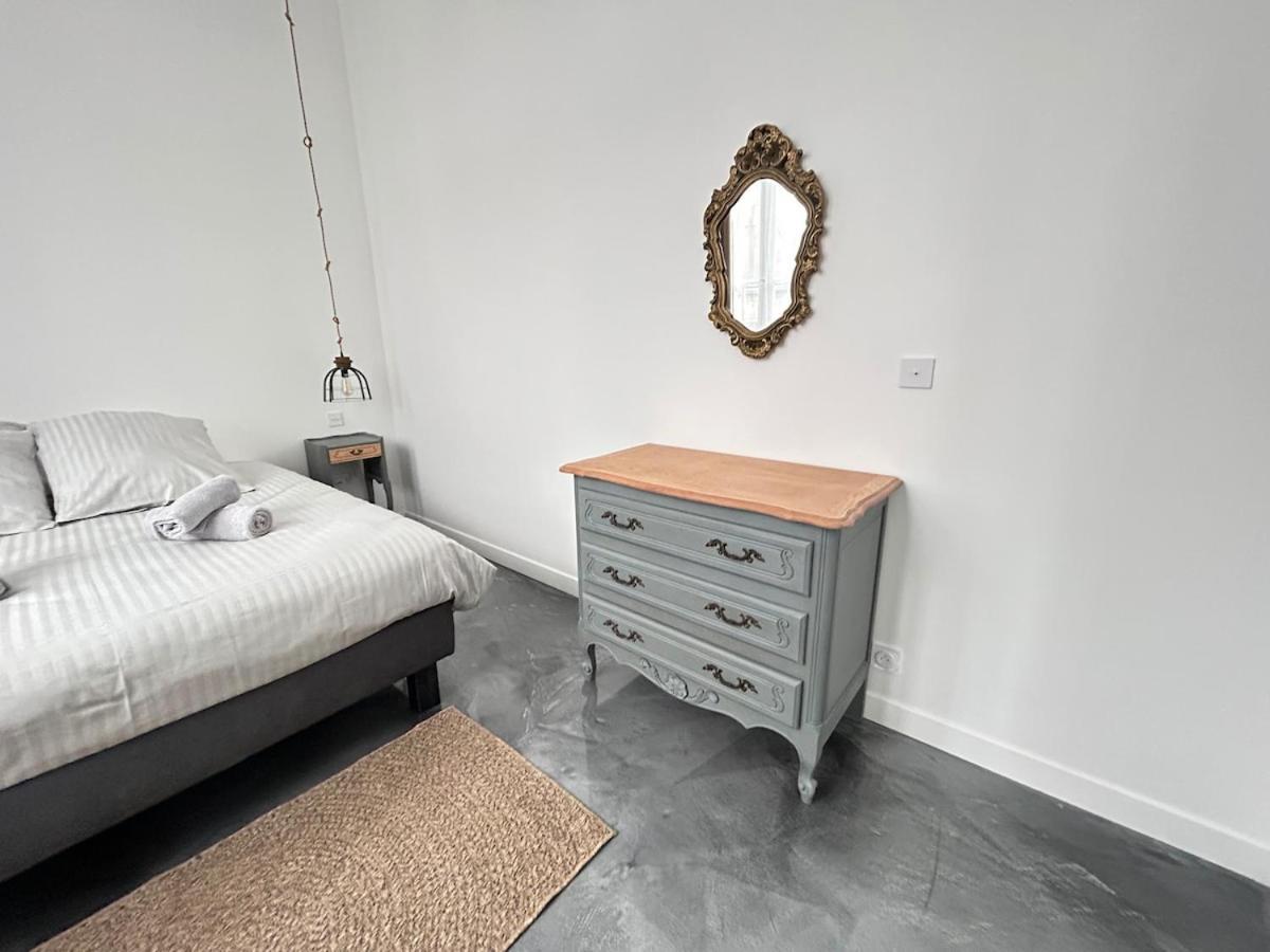 Apartment Elegant*epoxy*design&decor *