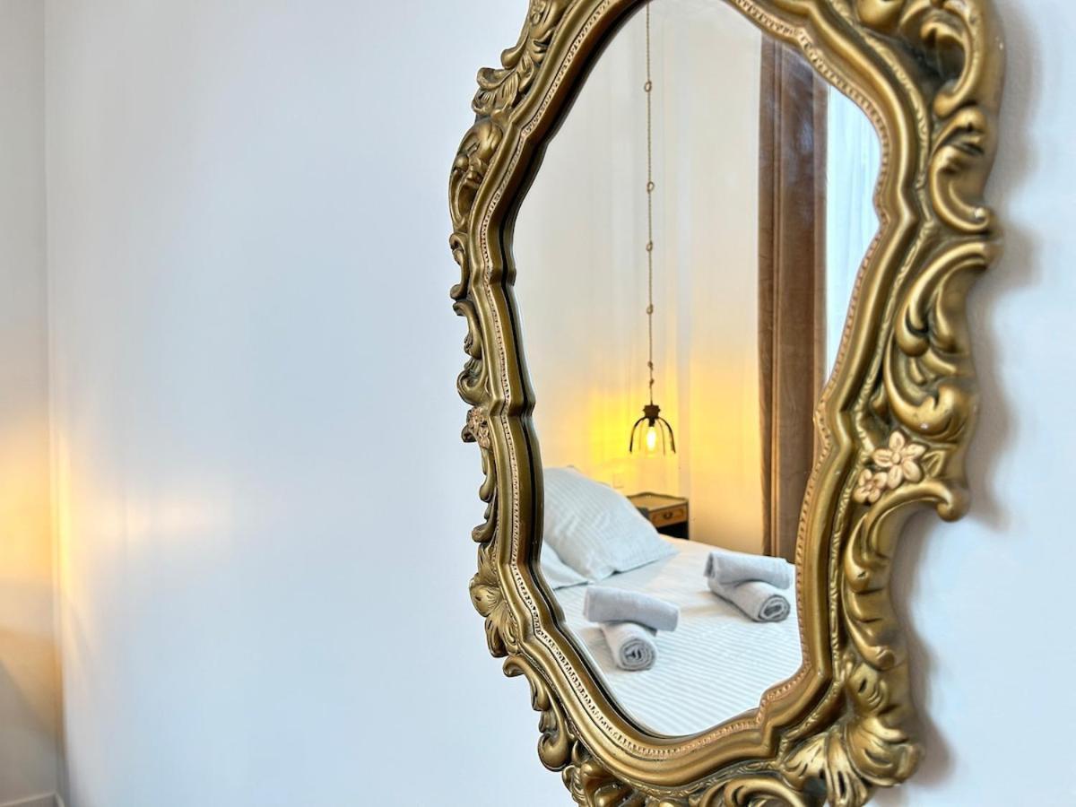 Apartment Elegant*epoxy*design&decor *